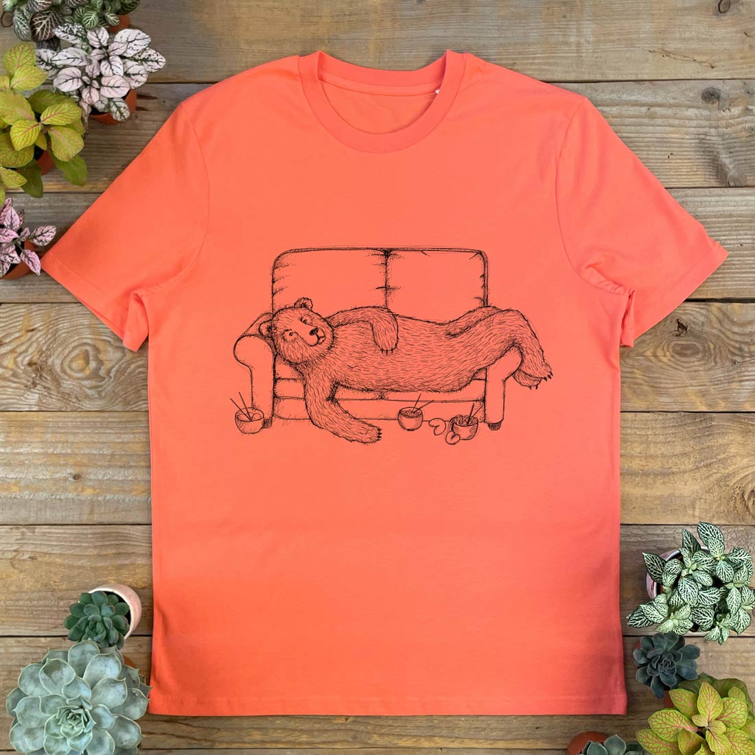 Sofa Bear’ T-Shirt