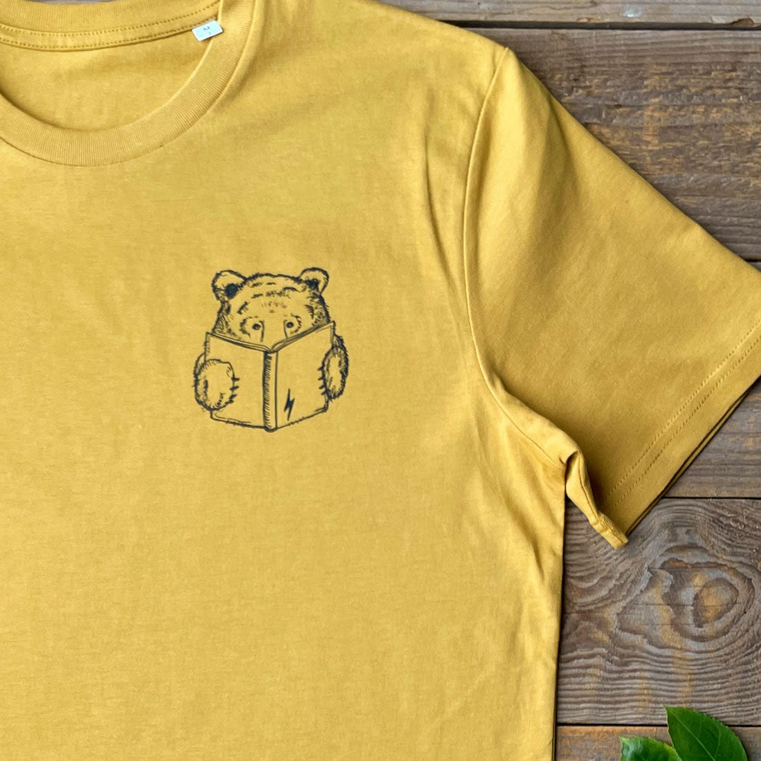 Book Bear’ T-Shirt